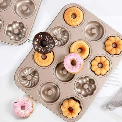 قالب كيك دونات غير لاصقة 12 تجويف